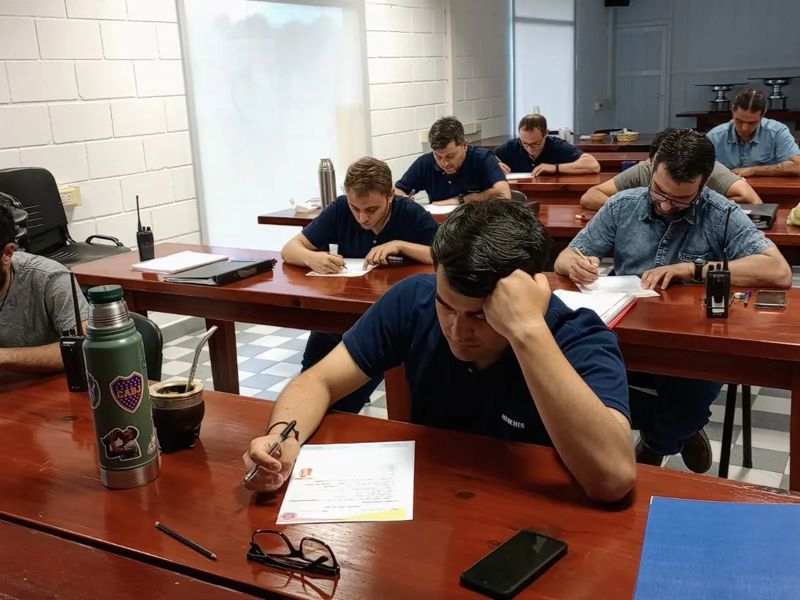 86ba99c84de2b8bd6bd16f07c340f879-1920w